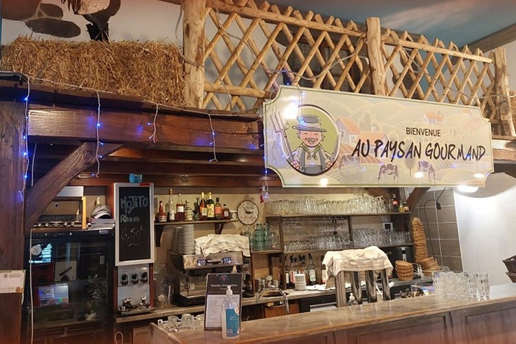 salle-restaurant-panoramique-au-paysan-gourmand