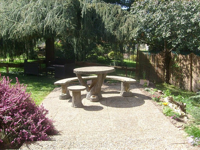 MEUBLÉ "LES CÈDRES"