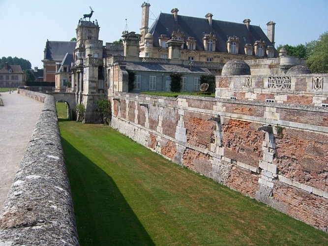Du château d'Anet au Château de Sorel