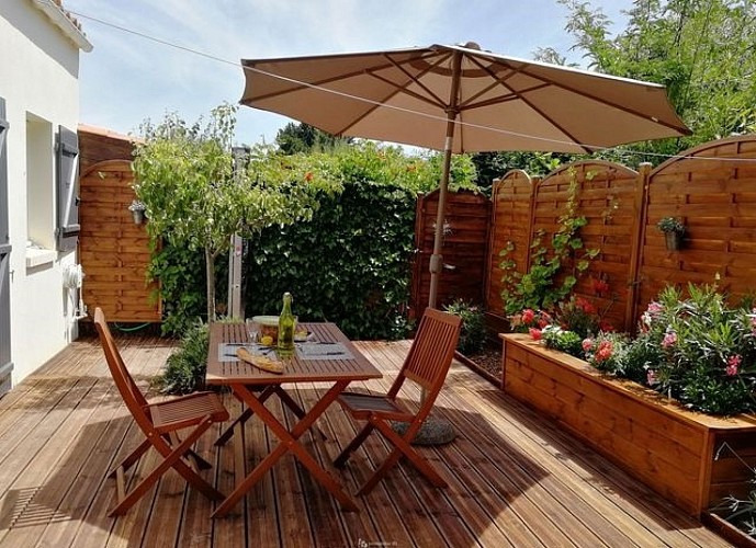 Maison très confortable, rénovée en 2019 dans résidence familiale