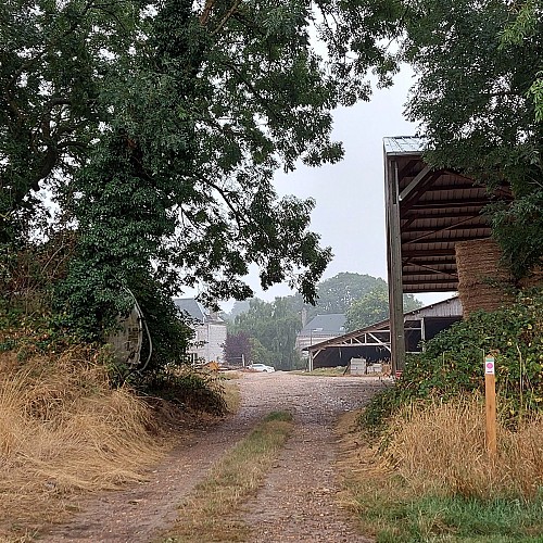 Route vers le village d'Anglesqueville-la-Bras-Long