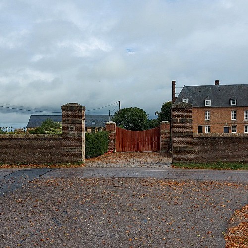 Retour sur le village de Gonzeville depuis Fultot