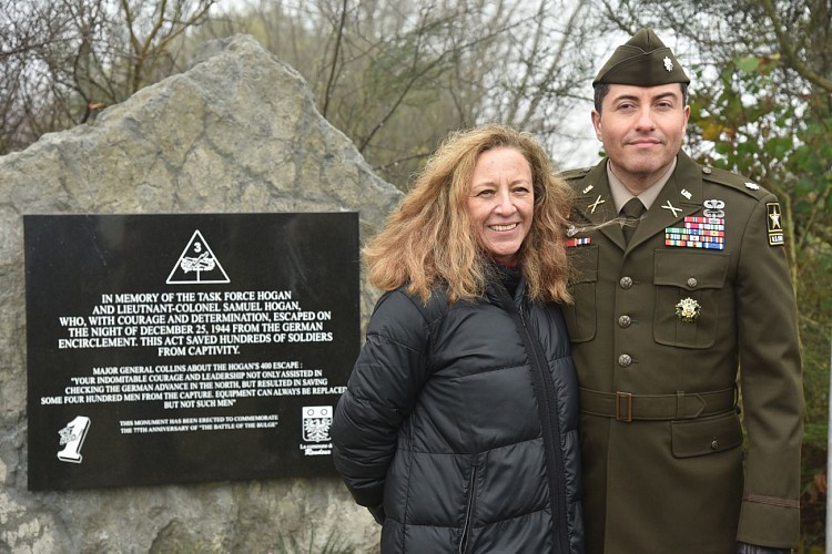 Monument commémoratif pour le Lieutenant-Colonel Hogan et son bataillon