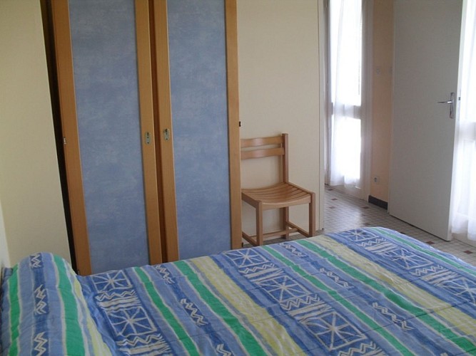 HLOAQU047FS002WF_grande