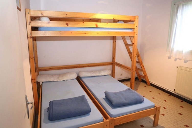 HLOAQU047FS002WF_grande3