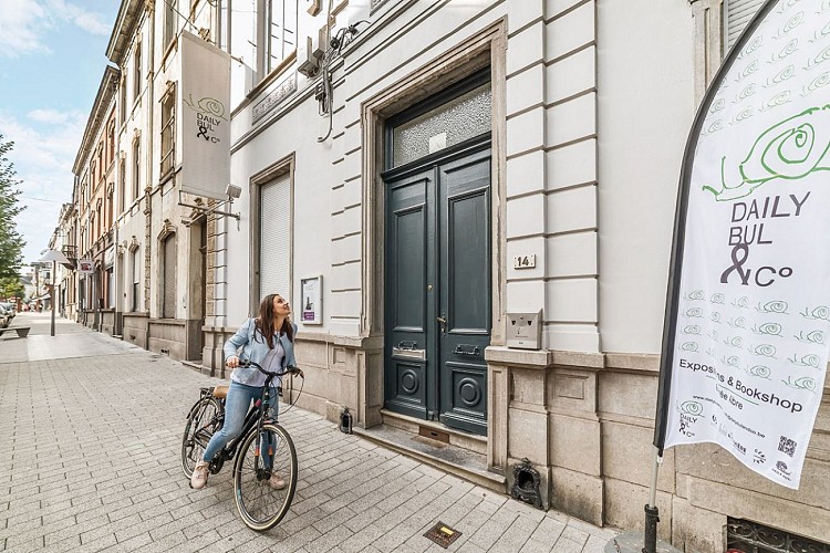 Le Centre Daily Bul & C°