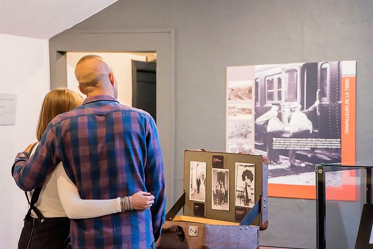 Ascenseur_N1_et_Cantine_des_italiens©Utopix_Hyacinthe_005