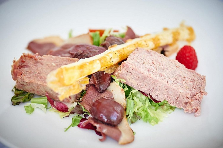 319222251_574974474637886_5231910195506056849_n