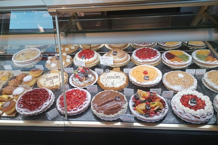 7141_aux_delices_d_Arman