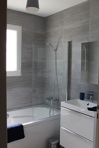 GÎTE LOU - LE CLOS DES IRIS