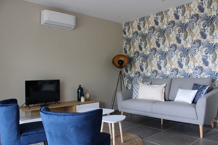 GÎTE LOU - LE CLOS DES IRIS