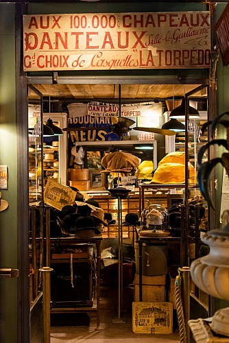 Musée de boutiques anciennes_La Chartre sur le Loir