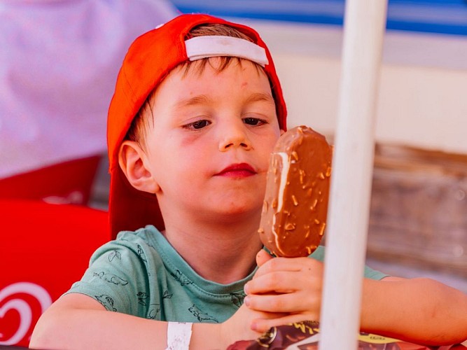 retouches photos Tourinsoft - Châlus (3)