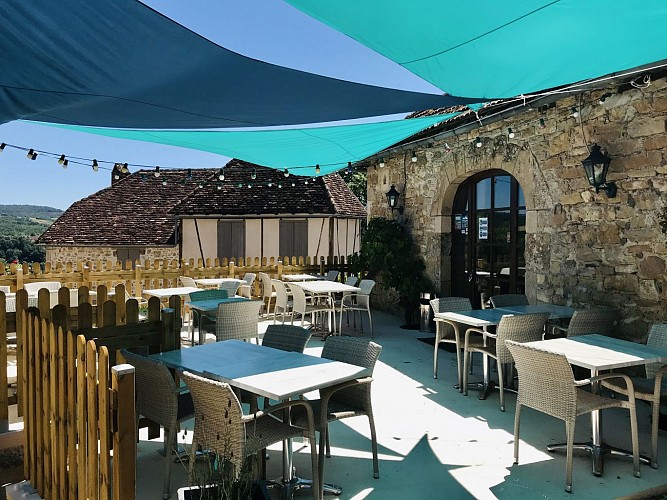 Ô Champs de l'Heure_Curemonte_Terrasse_2