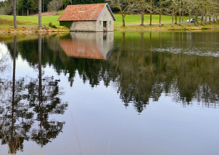 Laborde Pond