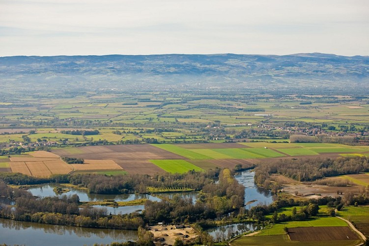 Vue sur la plaine du Forez depuis Saint-Bonnet-les-Oules