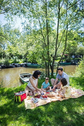 PORT DES ROCHES - TRÉJET