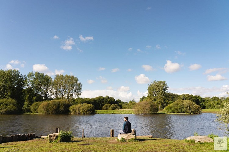 PORT DES ROCHES - TRÉJET