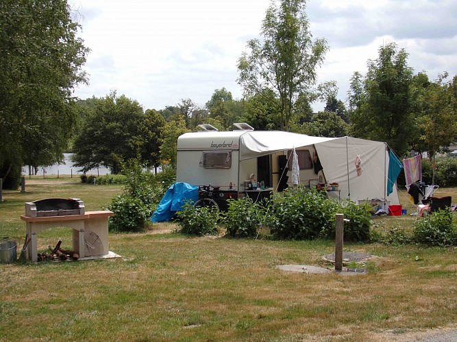 Camping du Lac de Mondon