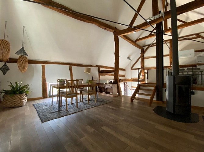 Maison Oliso salle à manger