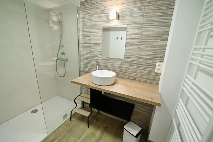 Le Moulin de Baillonville salle douche 1