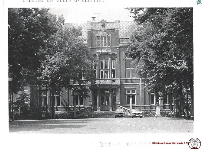 L'Hôtel de Ville d'Andenne