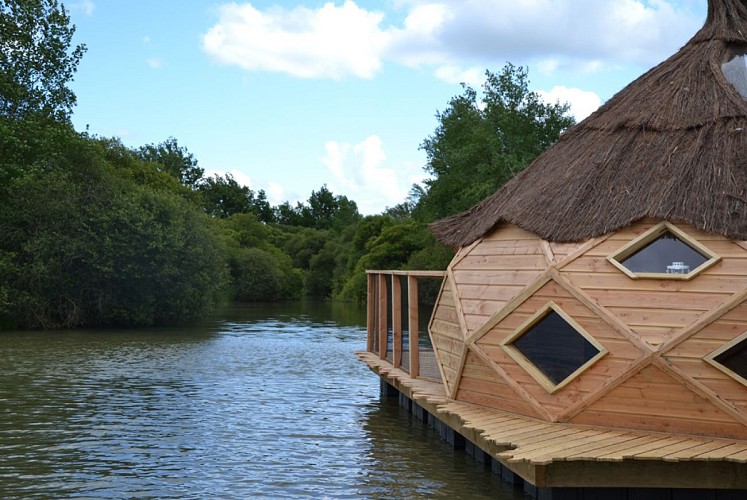 Les Cabanes sur l'Eau du Village Flottant