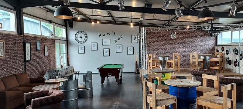 intérieur dans bar-1