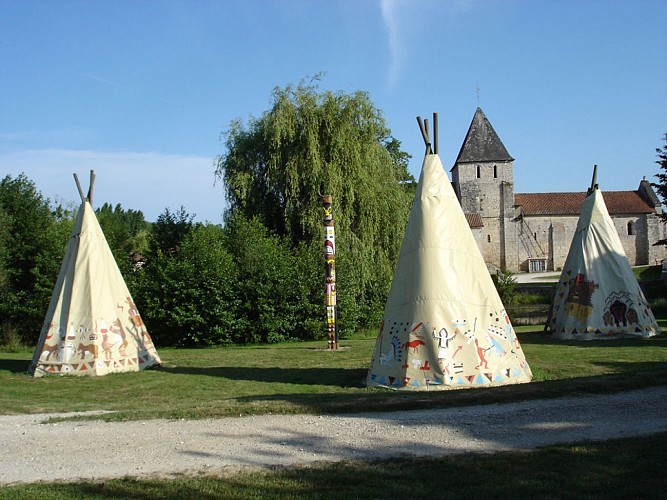 Aire de Service de Camping-Car de Saint-Martin l'Ars