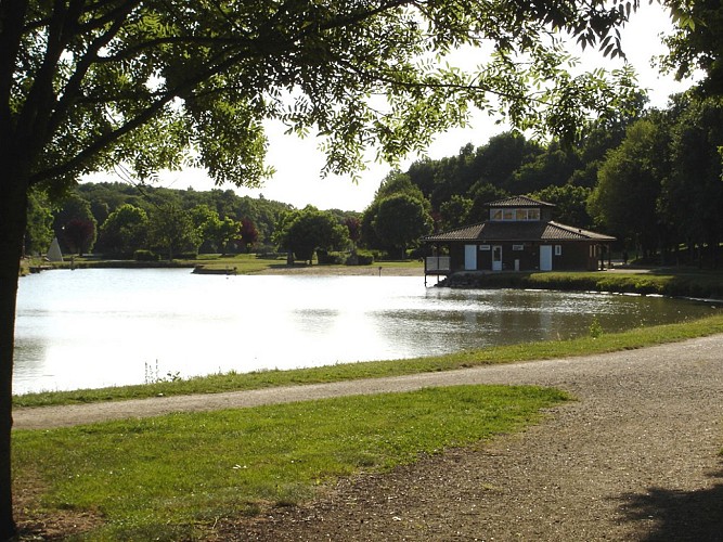 Aire de Service de Camping-Car de Saint-Martin l'Ars
