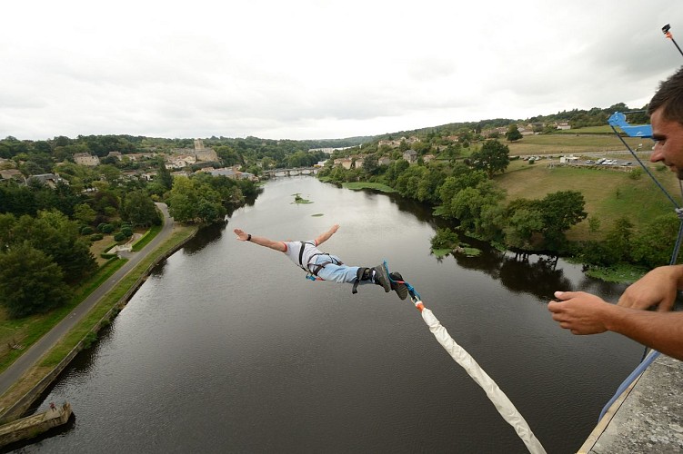 Saut élastique - LV L'IJ - 2017 - ©Momentum Productions Mickaël Planes (19).JPG_4