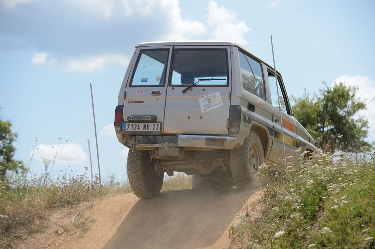 Ecole de pilotage 321 4X4