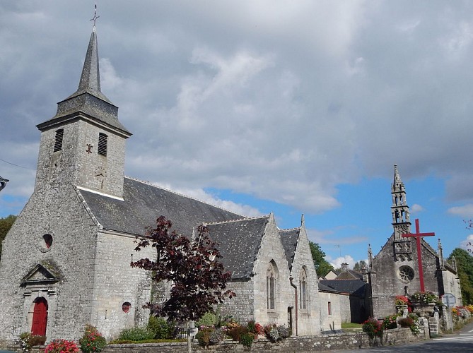 St Nolff, Eglise St Mayeul et Chapelle Ste Anne