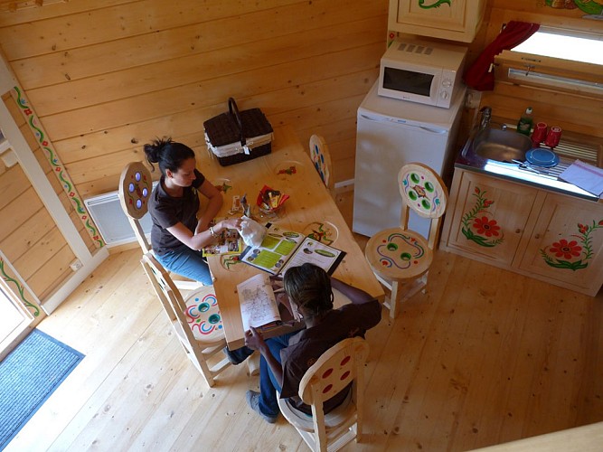 Yourtes Isba du Domaine de Dienné