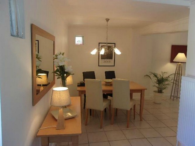 Dining-room-2-1024x768.jpg_2