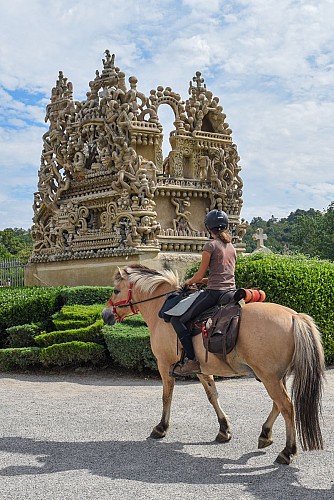 Le tombeau du facteur