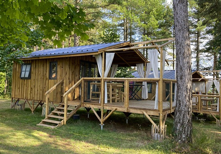 Domaine du Coq Rouge, camping naturiste