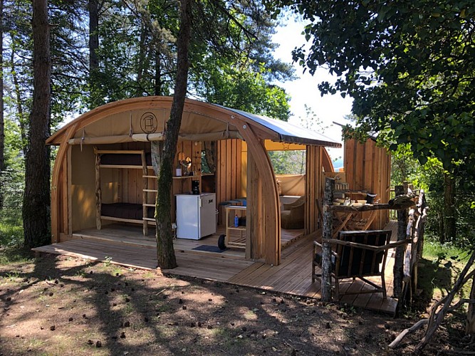Domaine du Coq Rouge, camping naturiste