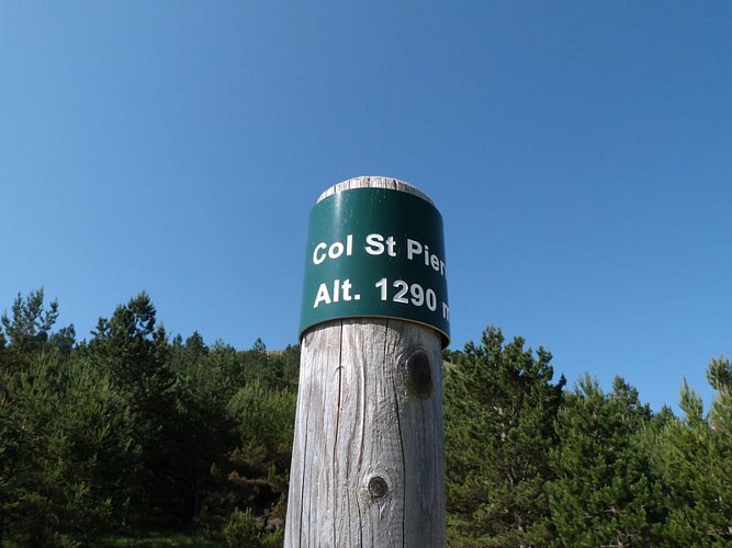 Col St Pierre