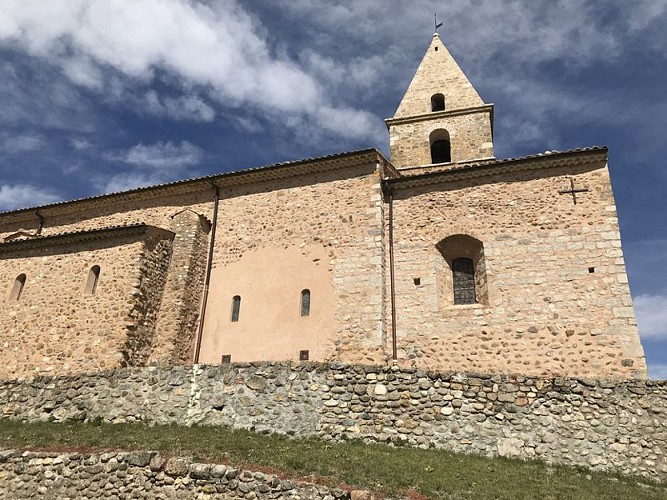 Village perché d'Upaix
