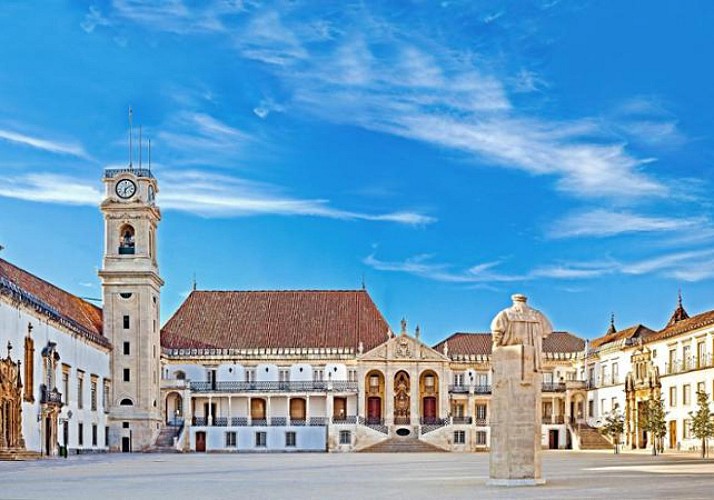 Excursion d'une journée à Fátima et Coimbra – en français - Au départ de Porto