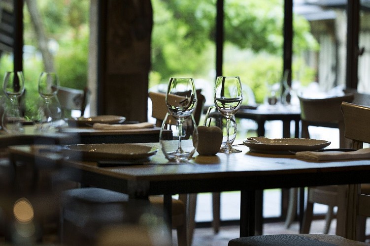 Restaurant avec verrière