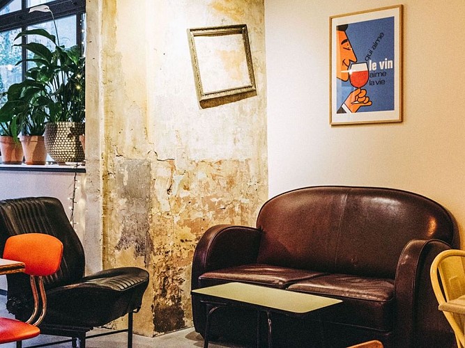 salon-amuse-broc-cafe