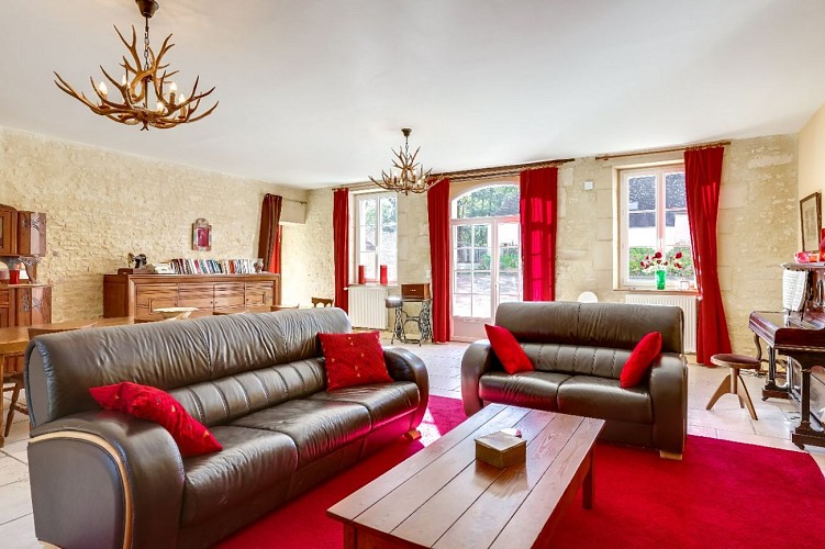 Pièce à vivre gîte Marmontel