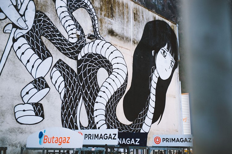 Wandgemälde: Die Sushi-Frau