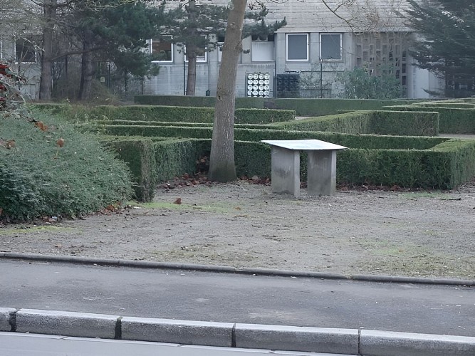 Jardin archéologique Lisieux (3)