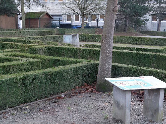 Jardin archéologique Lisieux (4)