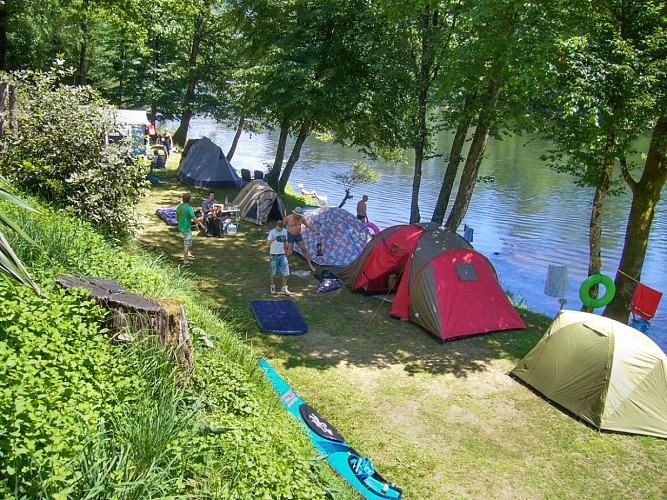 Camping en bord de Dordogne - Camping le Vaurette - Argentat - Vallée de la Dordogne_1