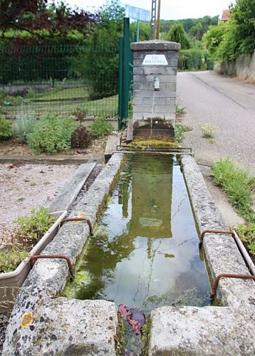 54-Bouxières-aux-Chênes, La fontaine de Blanzey
