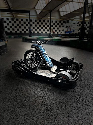 Indypark: Indoor kartbahn